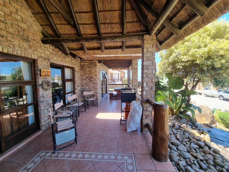 5 Bedroom Property for Sale in Outeniqua Strand Western Cape